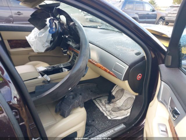 2015 JAGUAR XF SAJWA0FS7FPU66834 Photo 4