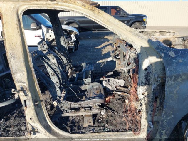 2020 CHEVROLET SILVERADO 1500 1GCRYDEDXLZ249487 Photo 4