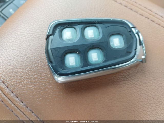 2019 CADILLAC XT4 1GYFZFR40KF111800 Photo 10