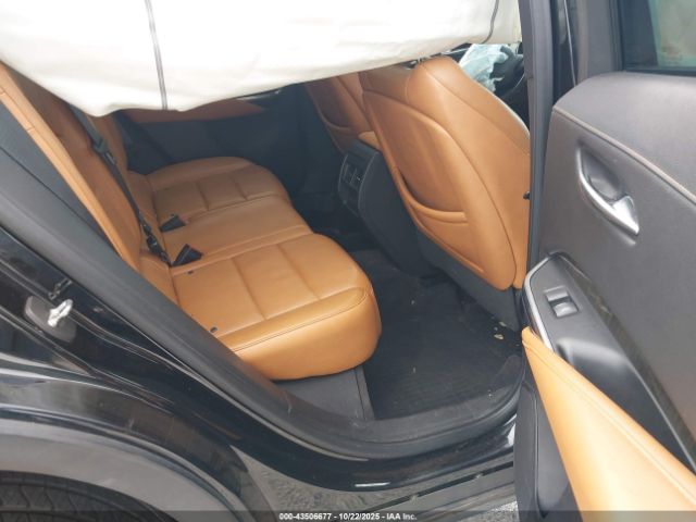 2019 CADILLAC XT4 1GYFZFR40KF111800 Photo 7