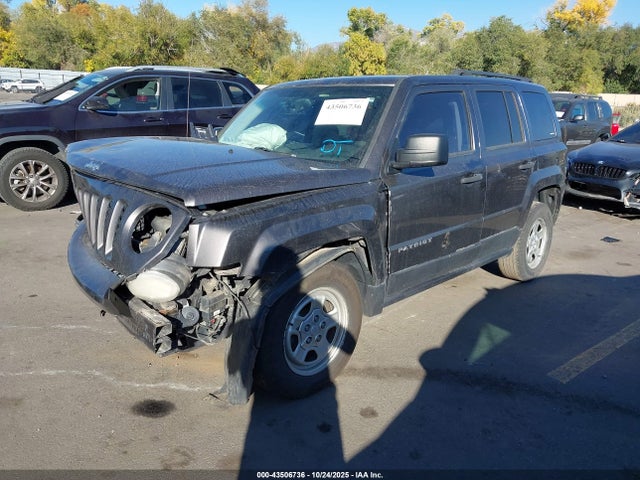 1C4NJPBB6GD808057 Jeep Patriot Sport