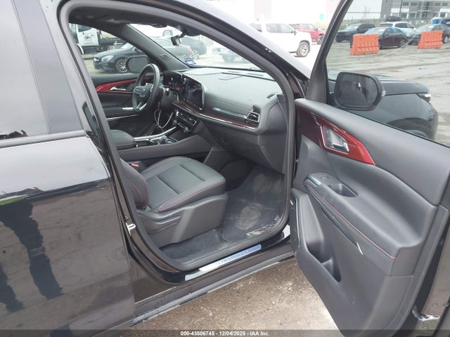 2025 Chevrolet Traverse Awd Z71 მანქანა იყიდება აუქციონზე, vin: 1GNEVJRS3SJ241086, აუქციონის ნომერი: 43506745