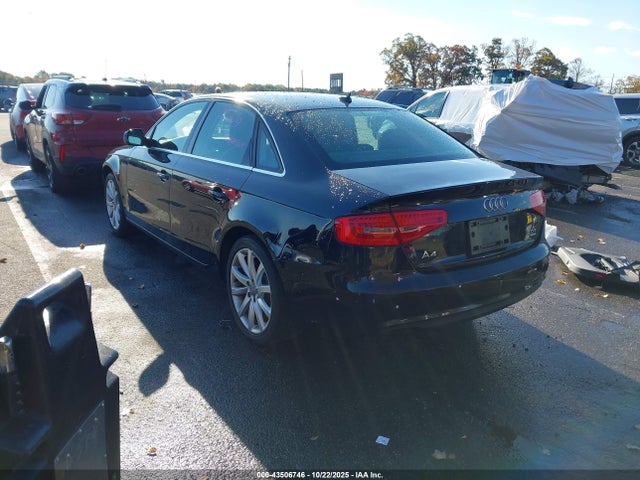 2013 AUDI A4 WAUFFAFL2DN044989 Photo 2