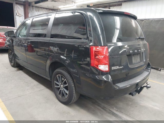 Dodge Grand Caravan Se Plus 2018 2C4RDGBG2JR222447 Image 3