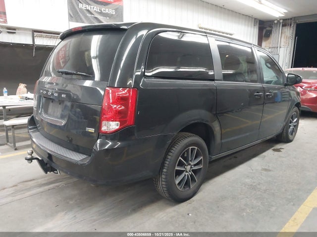 Dodge Grand Caravan Se Plus 2018 2C4RDGBG2JR222447 Image 4