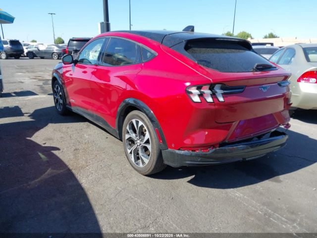 2021 FORD MUSTANG MACH-E 3FMTK3R75MMA26147 Photo 2