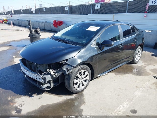 2020 Toyota Corolla Le მანქანა იყიდება აუქციონზე, vin: 5YFEPRAE1LP107553, აუქციონის ნომერი: 43507002