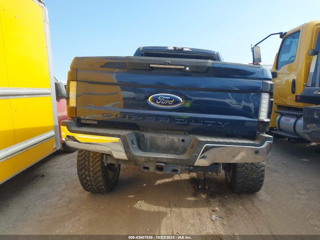 2018 Ford F-250 Lariat მანქანა იყიდება აუქციონზე, vin: 1FT7W2BT6JEB18042, აუქციონის ნომერი: 43507038