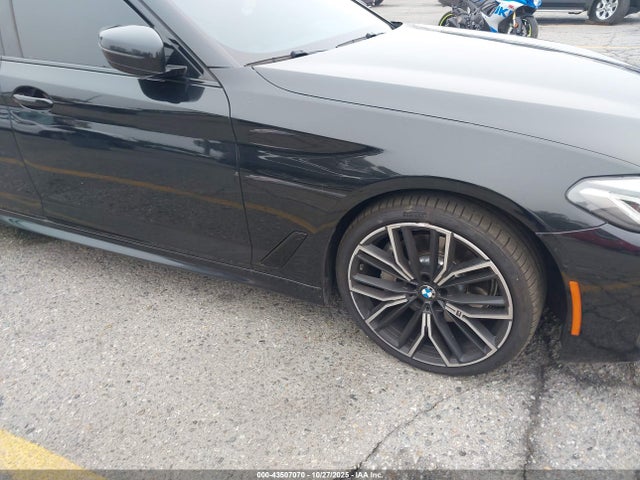 WBA53BH0XNCJ20047 BMW 530 I