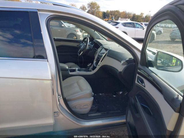 2014 CADILLAC SRX 3GYFNEE35ES664073 Photo 4