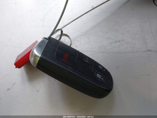 2015 CHRYSLER 200 1C3CCCAB2FN747380 Photo 10