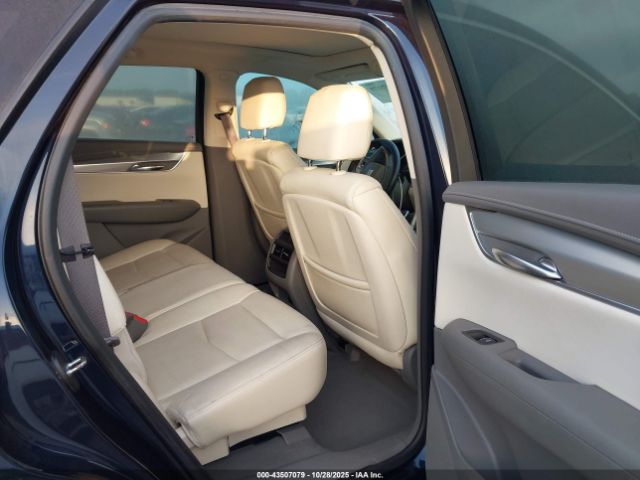2017 CADILLAC XT5 1GYKNBRS6HZ311007 Photo 7