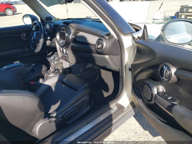 2015 MINI HARDTOP WMWXM5C56FT942288 Photo 4