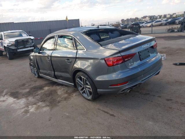 2019 AUDI A3 WAUJEGFF6KA094468 Photo 2