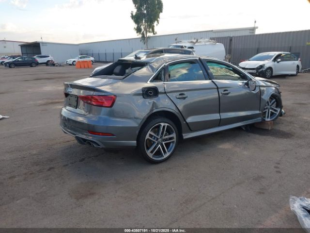 2019 AUDI A3 WAUJEGFF6KA094468 Photo 3