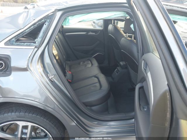 2019 AUDI A3 WAUJEGFF6KA094468 Photo 7