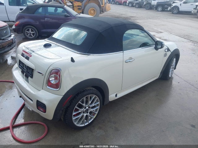 2013 MINI ROADSTER WMWSY9C54DT626553 Photo 3