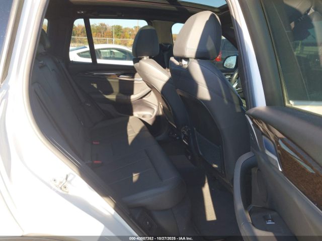 2019 BMW X3 5UXTR9C53KLP84852 Photo 7