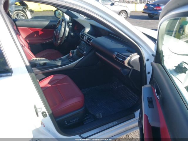 2016 LEXUS IS 350 JTHBE1D29G5026989 Photo 4