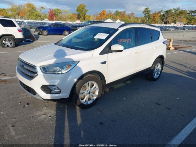 2017 FORD ESCAPE 1FMCU0GD1HUD17912 Photo 1
