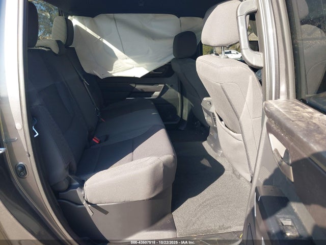 Toyota Tundra Sr5 2025 5TFLA5DB8SX302410 Image 24