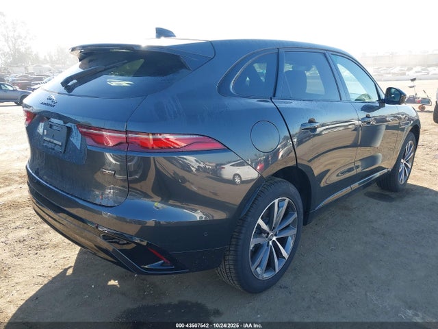 2026 JAGUAR F-PACE SADCT2EX4TA755404 Photo 3