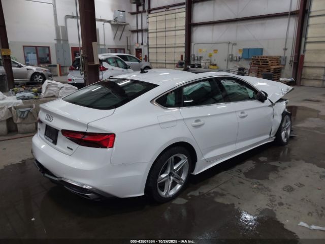 2021 AUDI A5 SPORTBACK WAUDACF51MA053645 Photo 3