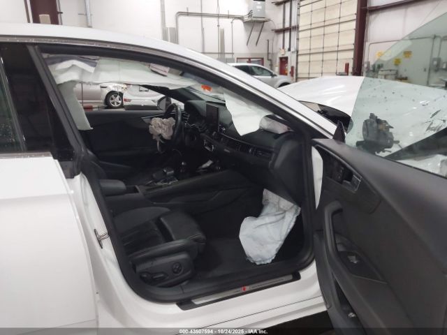 2021 AUDI A5 SPORTBACK WAUDACF51MA053645 Photo 4