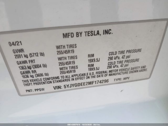 2021 TESLA MODEL Y 5YJYGDEE2MF174296 Photo 8