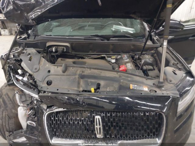 2021 LINCOLN NAUTILUS 2LMPJ8K97MBL07322 Photo 9