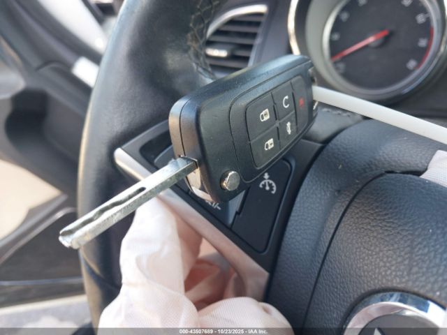 2018 BUICK CASCADA W04WH3N5XJG048343 Photo 10