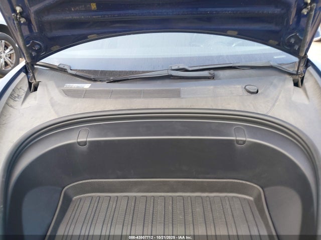 2018 TESLA MODEL 3 5YJ3E1EA3JF076773 Photo 9