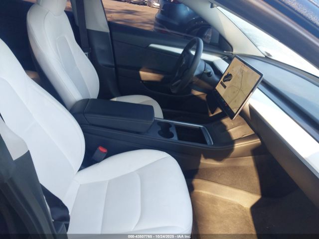 2022 TESLA MODEL 3 5YJ3E1ECXNF105094 Photo 4