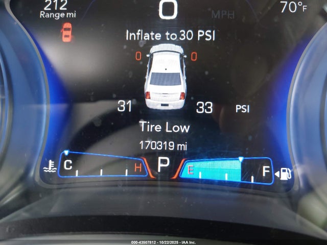 Chrysler 300C 2015 2C3CCAEG4FH766161 Image 15