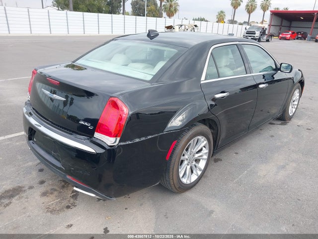 Chrysler 300C 2015 2C3CCAEG4FH766161 Image 4