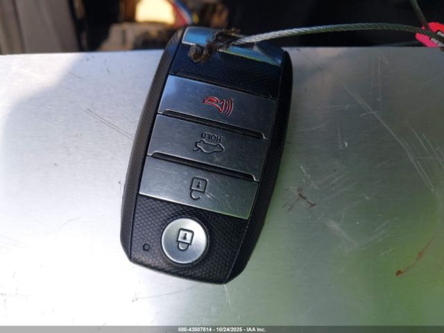 2018 KIA OPTIMA 5XXGU4L3XJG245548 Photo 10