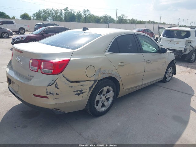 2013 CHEVROLET MALIBU 1G11B5SA7DF142438 Photo 3