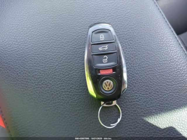 2014 VOLKSWAGEN TOUAREG WVGEF9BP8ED004490 Photo 10