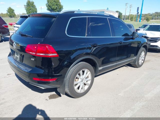 2014 VOLKSWAGEN TOUAREG WVGEF9BP8ED004490 Photo 3