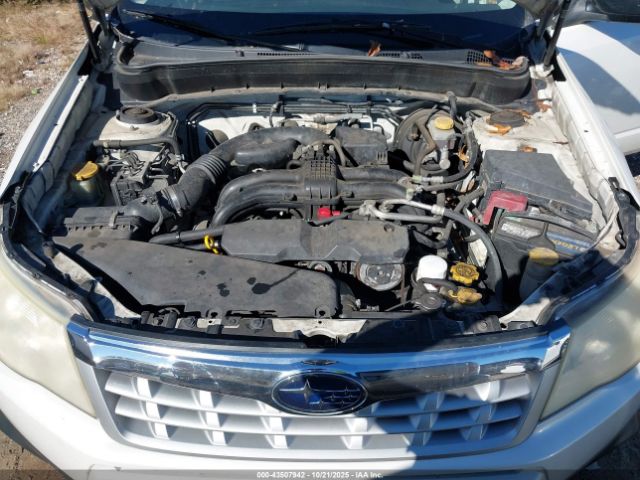2011 SUBARU FORESTER JF2SHABCXBH747027 Photo 9