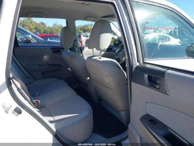 2011 SUBARU FORESTER JF2SHABCXBH747027 Photo 7