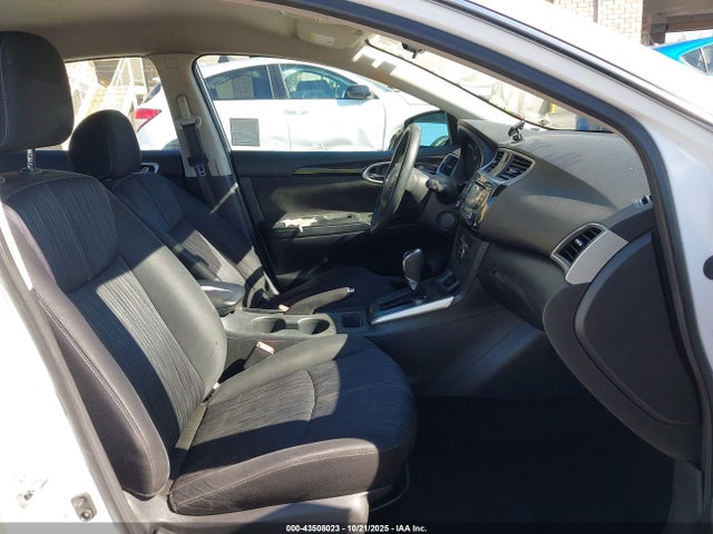 3N1AB7AP3JL649270 Nissan SENTRA SV