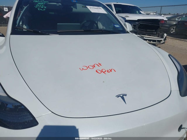 2023 TESLA MODEL Y 7SAYGDEE4PA167788 Photo 9