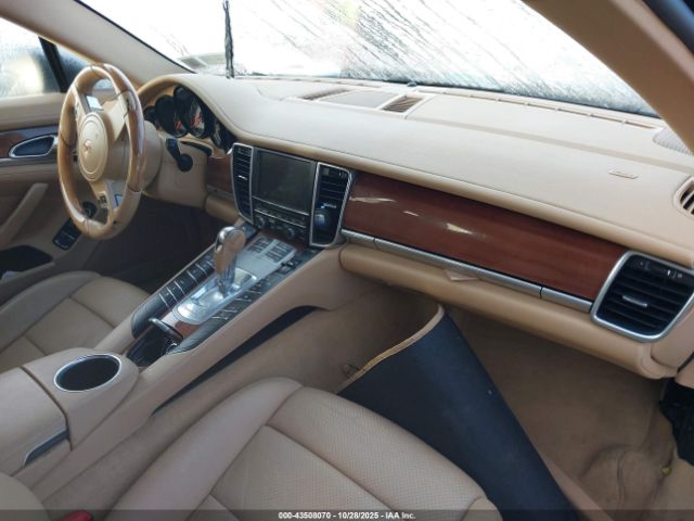2010 PORSCHE PANAMERA WP0AB2A75AL063682 Photo 4