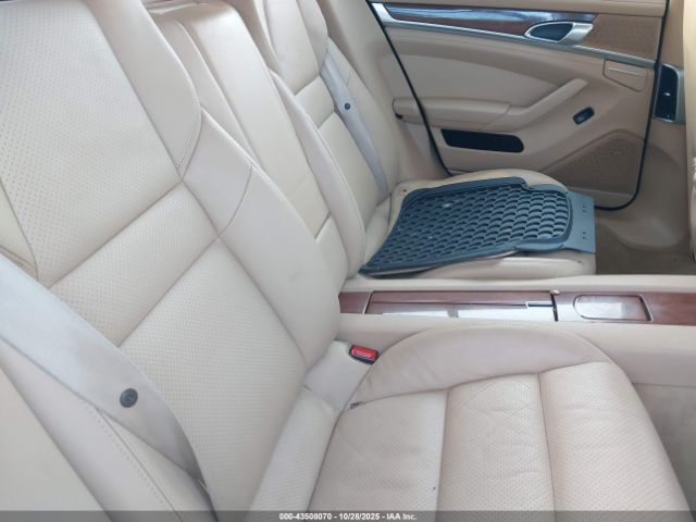 2010 PORSCHE PANAMERA WP0AB2A75AL063682 Photo 7