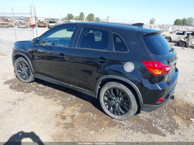 2018 MITSUBISHI OUTLANDER SPORT JA4AR3AU5JZ021303 Photo 2