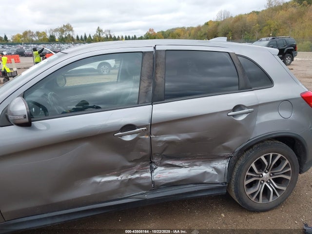 2018 MITSUBISHI OUTLANDER SPORT JA4AP3AW8JU015953 Photo 5