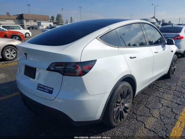 2021 TESLA MODEL Y 5YJYGDEE6MF244169 Photo 3