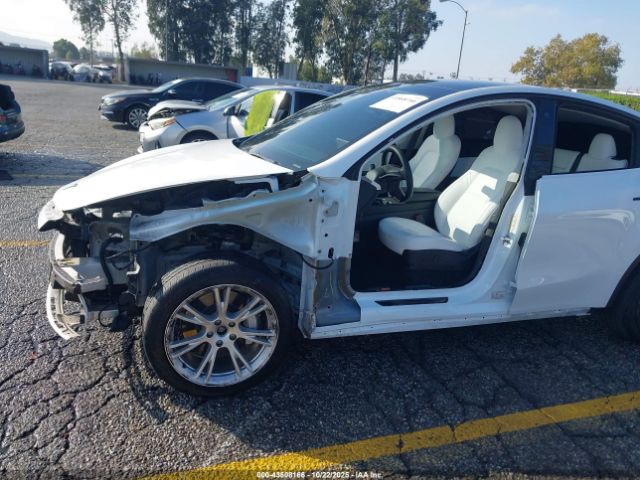 2021 TESLA MODEL Y 5YJYGDEE6MF244169 Photo 5