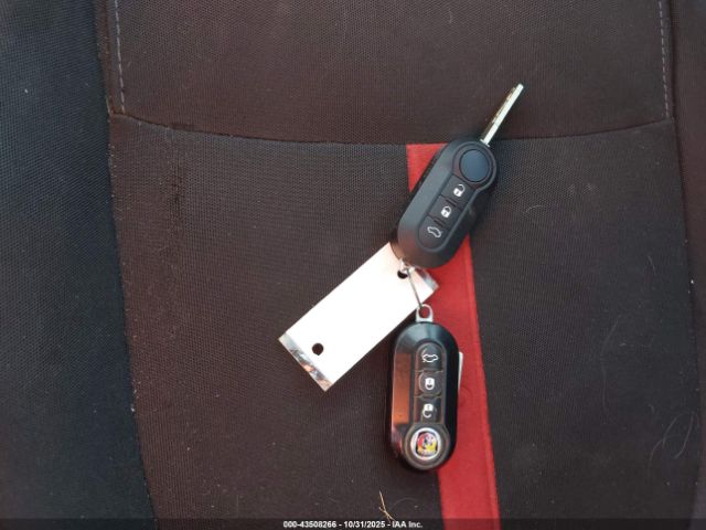 2013 FIAT 500 3C3CFFFH2DT554570 Photo 10